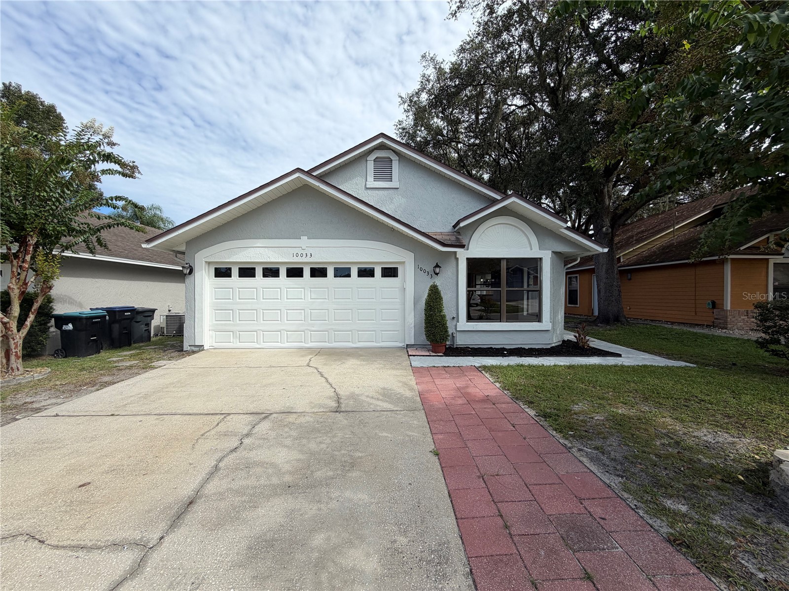 10033 CREEKWATER Boulevard, Orlando, FL, 32825 — assumable FHA mortgage at 3.94%