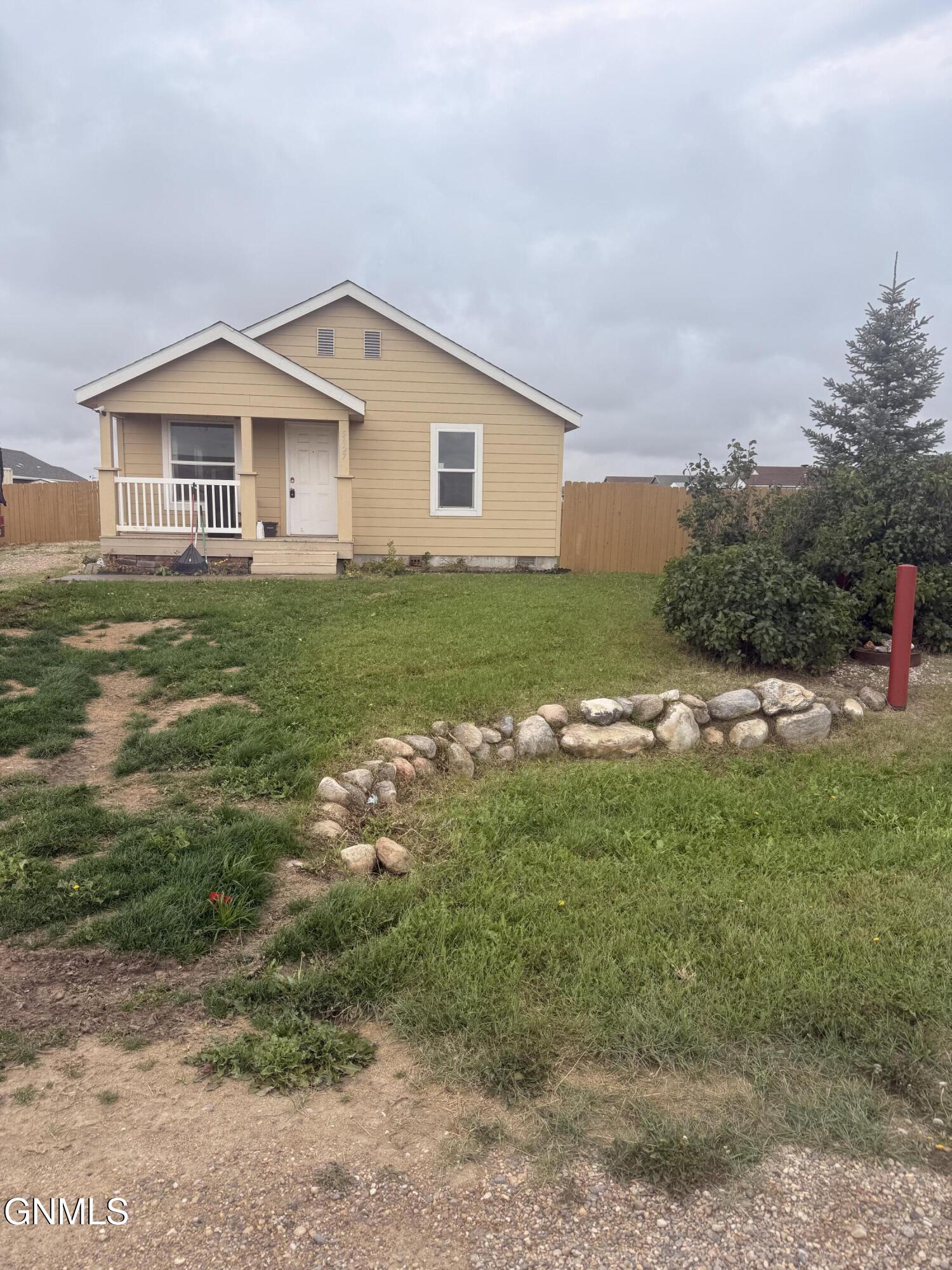 5627 Lukenbill Avenue, Williston, ND, 58801 — assumable FHA mortgage at 3.10%
