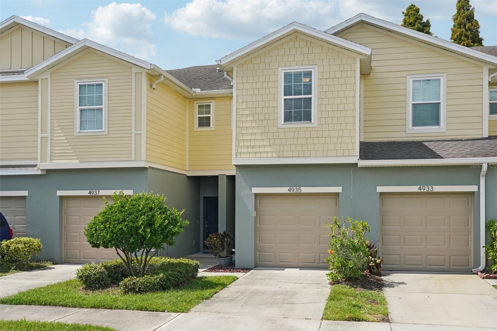 4935 WHITE SANDERLING Court, Tampa, FL, 33619 — assumable VA mortgage at 3.81%