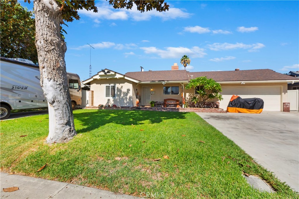 8829 California, Riverside, CA, 92503 — assumable FHA mortgage at 6.58%