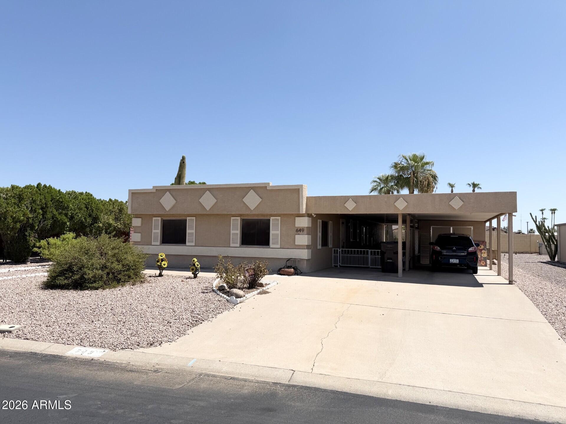 649 83RD Way, Mesa, AZ, 85208 — assumable FHA mortgage at 3.53%
