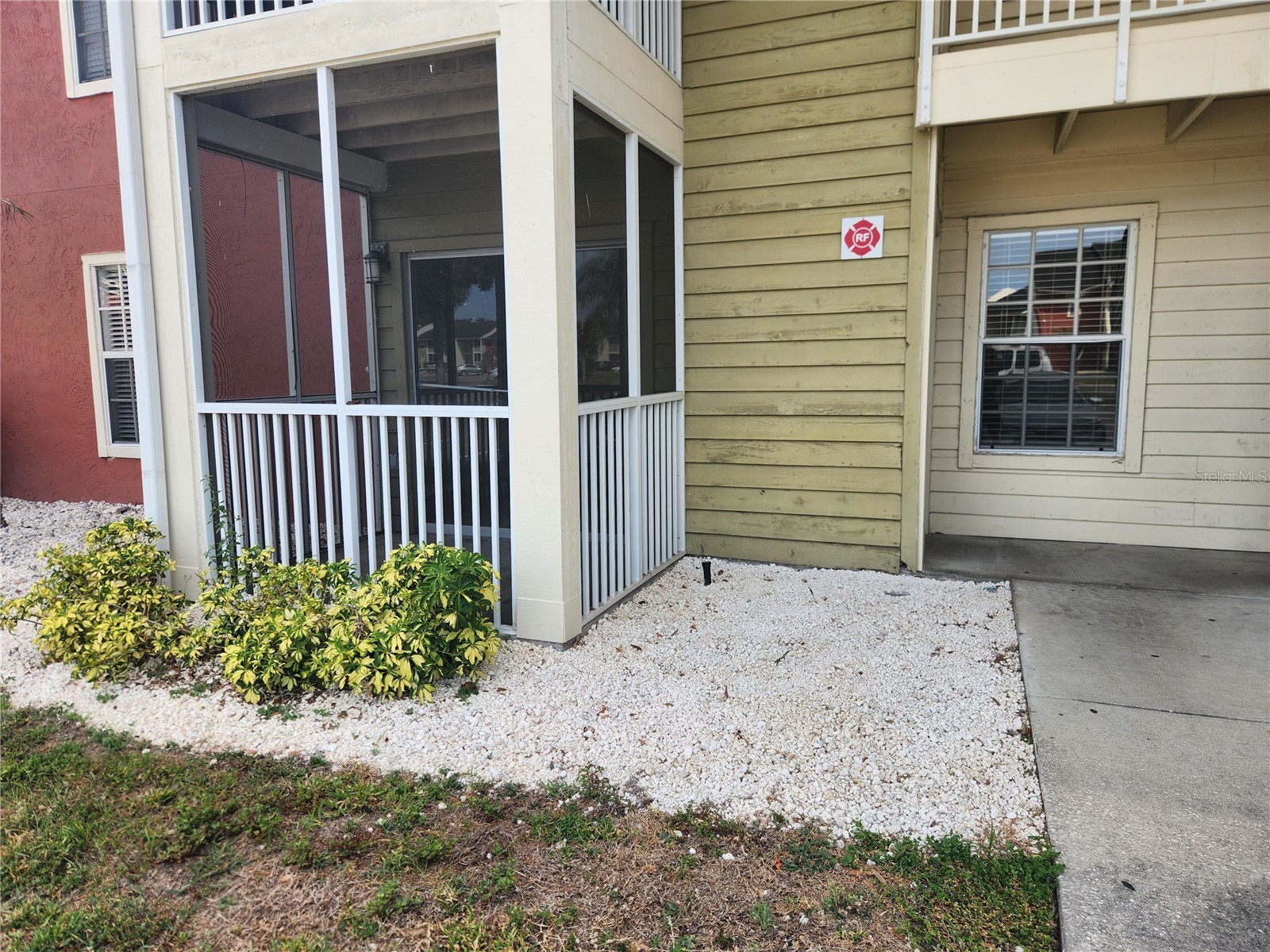 803 LAKE HAVEN Square #101, Brandon, FL, 33511 — assumable FHA mortgage at 3.00%