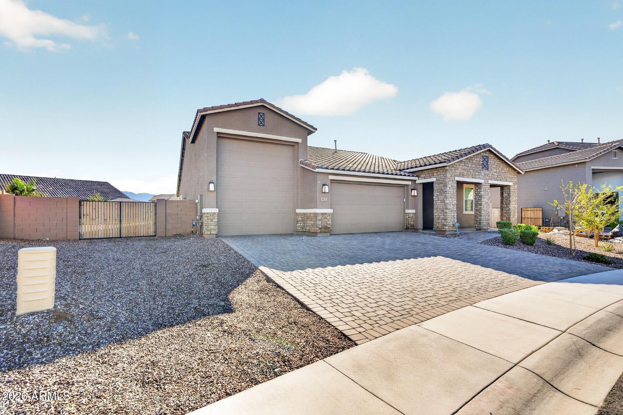 5127 JACKALOPE Lane, Laveen, AZ, 85339 — assumable VA mortgage at 6.26%