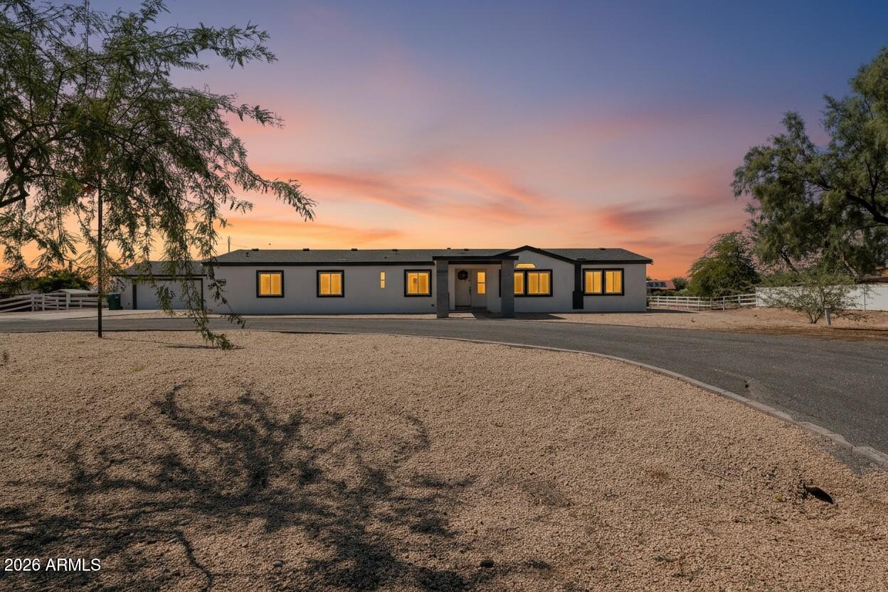 23538 MUSTANG Way, Florence, AZ, 85132 — assumable VA mortgage at 6.94%