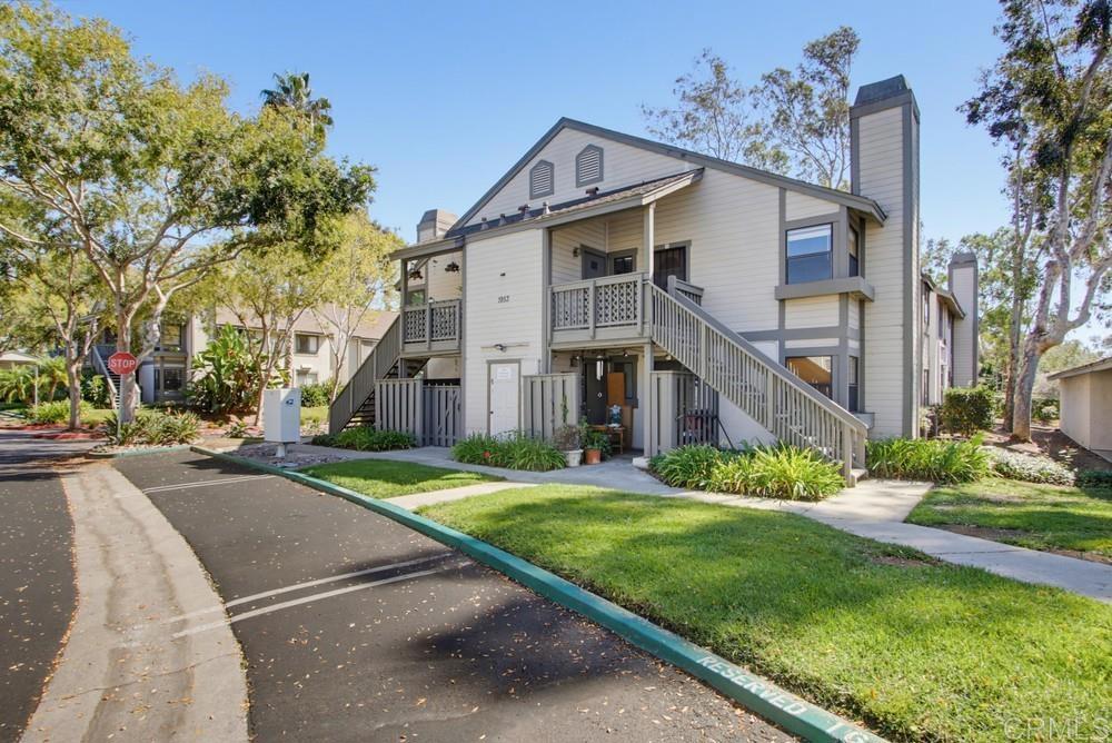1953 Wellington Lane #7, Vista, CA, 92081 — assumable FHA mortgage at 3.13%