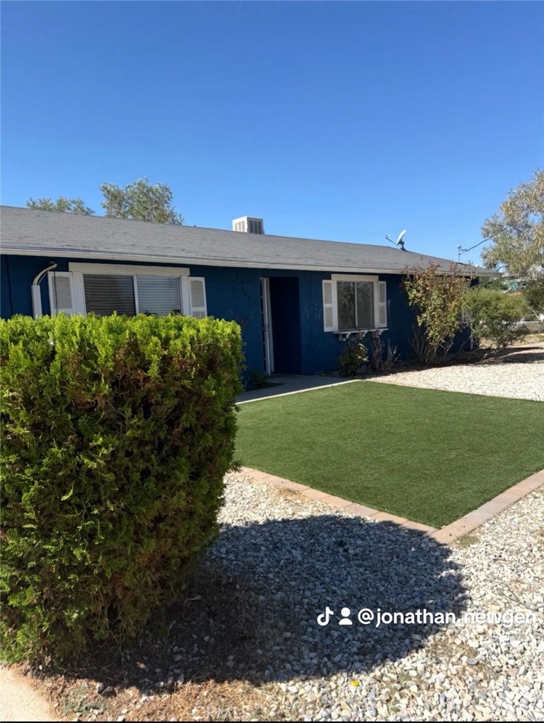 17821 Capri, Hesperia, CA, 92345 — assumable FHA mortgage at 3.05%
