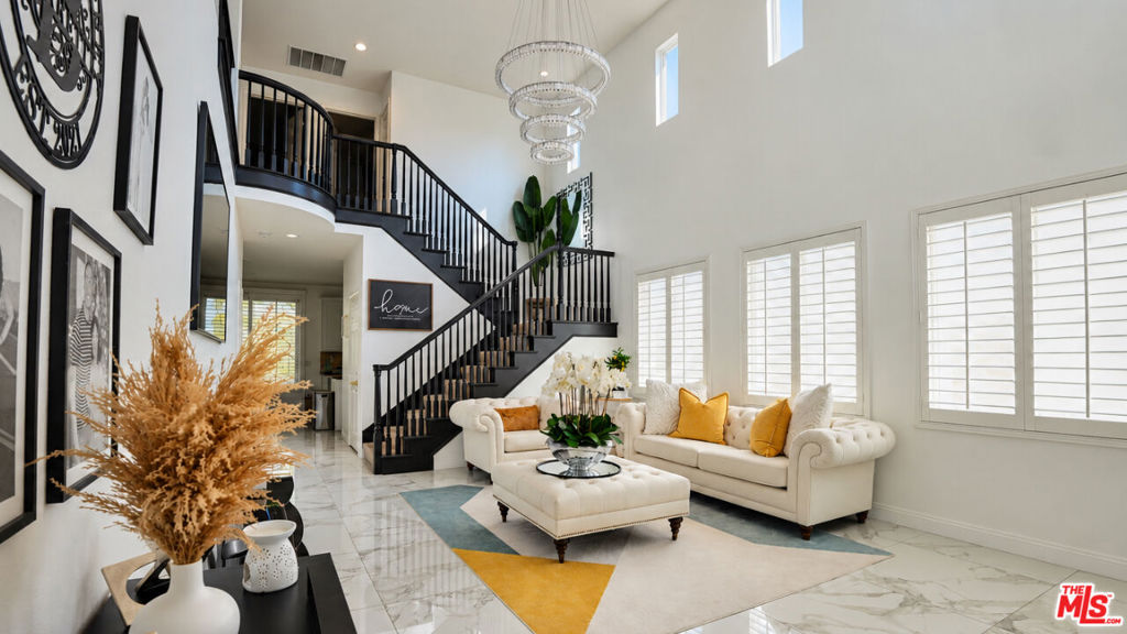 28611 Placerview Trail, Santa Clarita, CA, 91390 — assumable FHA mortgage at 4.67%