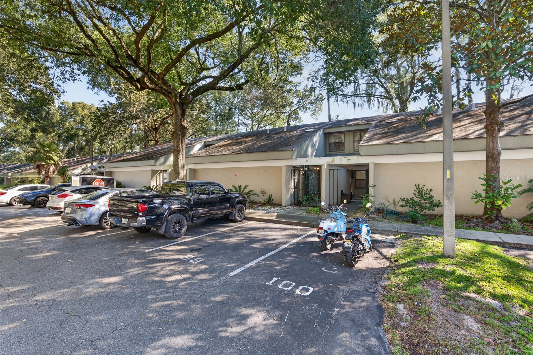 7200 8TH Avenue #P99, Gainesville, FL, 32607 — assumable VA mortgage at 5.62%