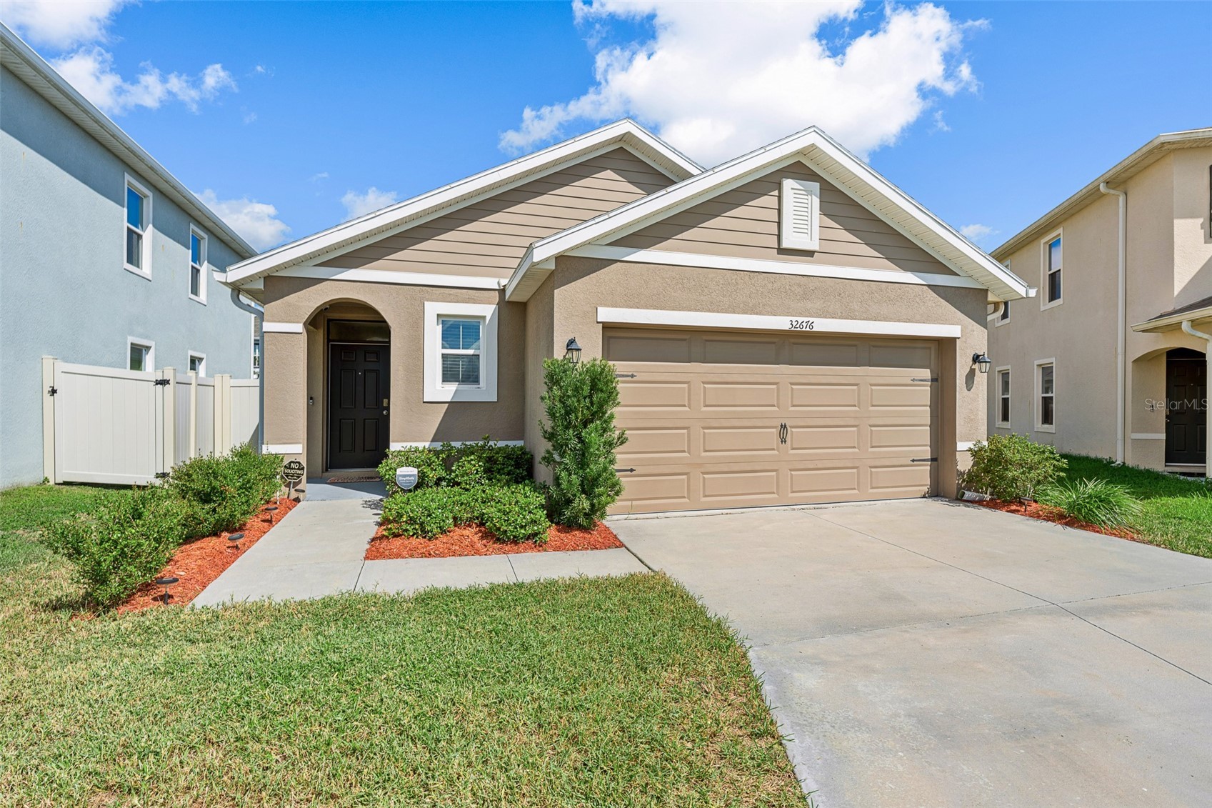 32676 CANYONLANDS Drive, Wesley Chapel, FL, 33543 — assumable FHA mortgage at 6.47%