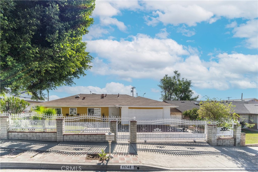 11748 Remington Street, Sylmar, CA, 91342 — assumable FHA mortgage at 3.80%