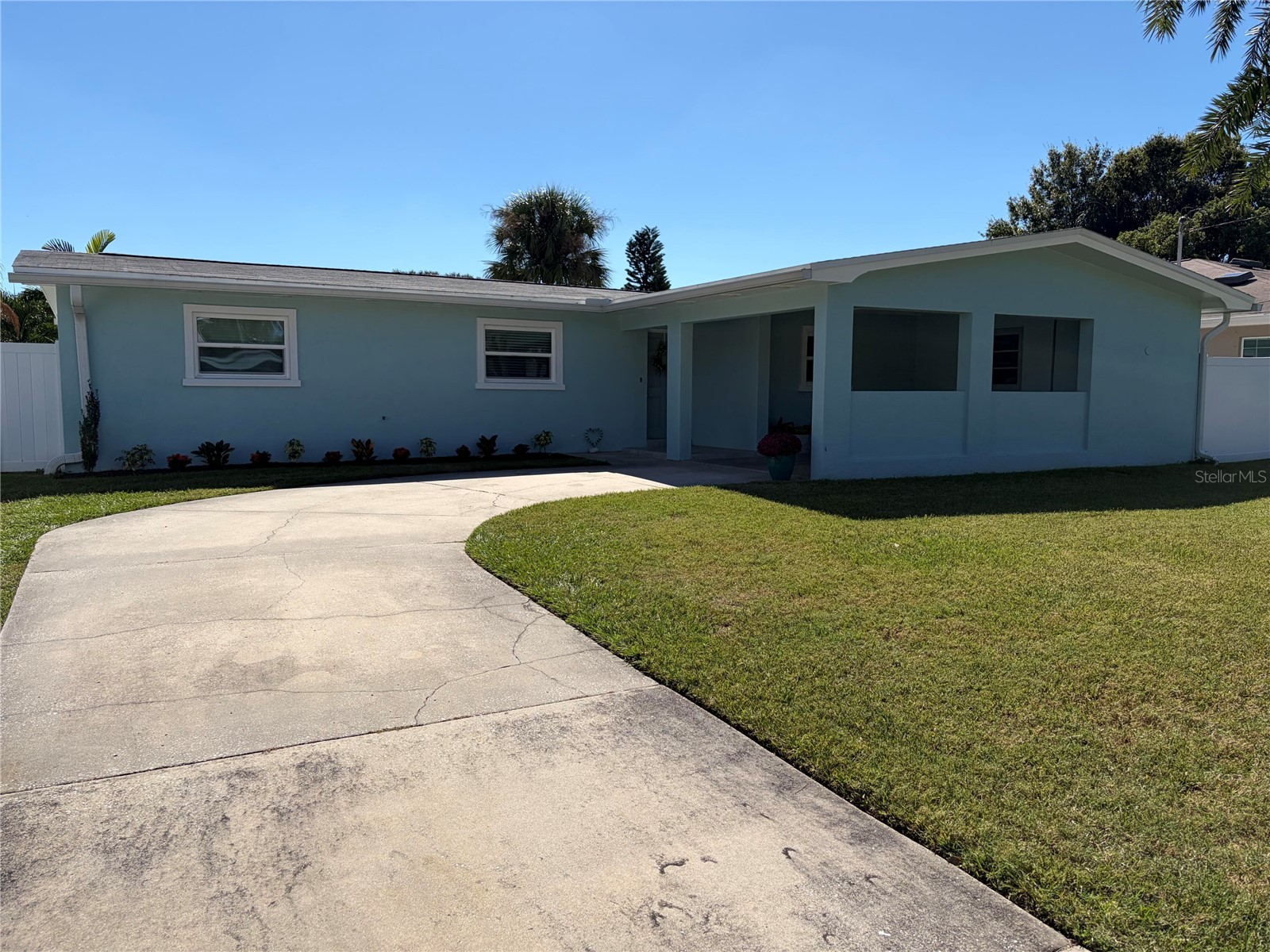 785 SAN SALVADOR Drive, Dunedin, FL, 34698 — assumable FHA mortgage at 6.33%